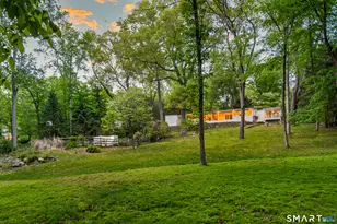 17 Richmond Hill Rd, Weston, CT 06883 - Photo 7