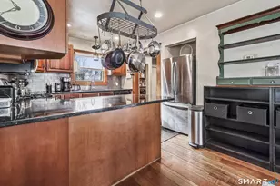 154 Leffingwell Ave, Waterbury, CT 06710 - Photo 11