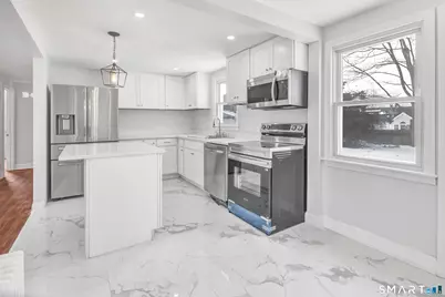 8 River Road, East Haven, CT 06512 - Photo 1