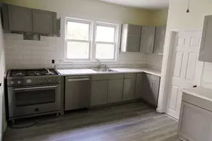 25 Cove Ave, Norwalk, CT 06855 - Photo 3