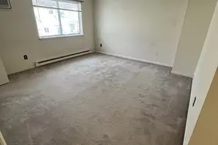 925 Oronoke Rd, Waterbury, CT 06708 - Photo 9