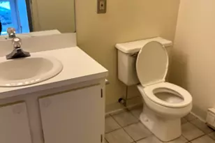 925 Oronoke Rd, Waterbury, CT 06708 - Photo 11