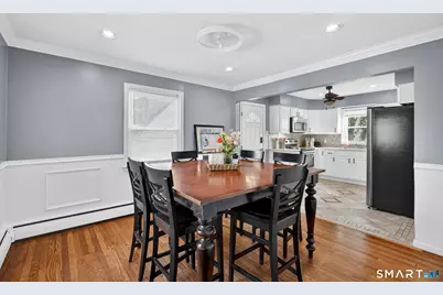 563 Lakeside Drive, Bridgeport, CT 06606 - Photo 7