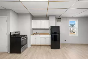 74 Holmes Ave, Waterbury, CT 06710 - Photo 19