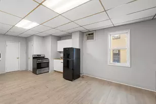 74 Holmes Ave, Waterbury, CT 06710 - Photo 15