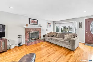 234 Pond Point Ave, Milford, CT 06460 - Photo 5