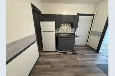 74 Holmes Avenue, Waterbury, CT 06710 - Photo 3