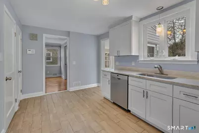 124 Lincoln Street, Hamden, CT 06518 - Photo 15