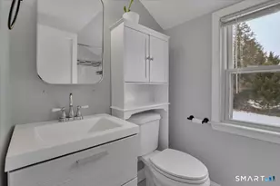 124 Lincoln St, Hamden, CT 06518 - Photo 29