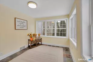 124 Lincoln St, Hamden, CT 06518 - Photo 21