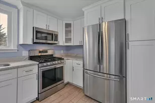 124 Lincoln St, Hamden, CT 06518 - Photo 13