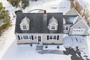 26 Knob Hill Dr, Hamden, CT 06518 - Photo 3