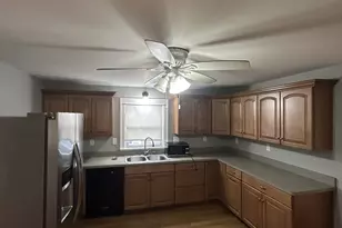 62 W Elderkin Ave, Groton, CT 06340 - Photo 11