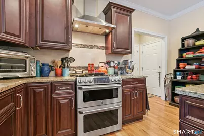 10 Ball Road, North Haven, CT 06473 - Photo 13