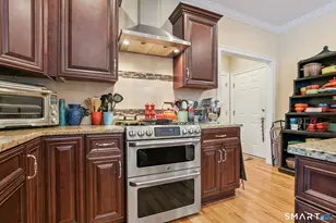 10 Ball Rd, North Haven, CT 06473 - Photo 13