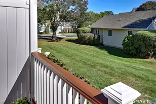 4 Cider Mill Ln, Trumbull, CT 06611 - Photo 27