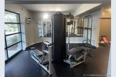 873 West Boulevard #411, Hartford, CT 06105 - Photo 7