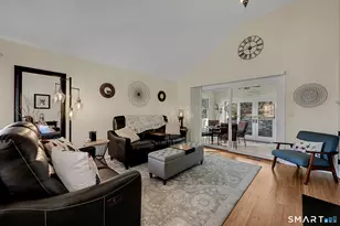 4 Strathmore Ln, Avon, CT 06001 - Photo 7