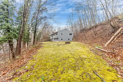 64 Darley Drive, Hamden, CT 06518 - Photo 35