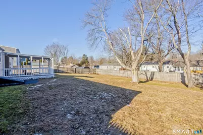 15 Sun Street, Enfield, CT 06082 - Photo 13