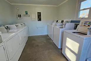 127 Black Point Rd, East Lyme, CT 06357 - Photo 11