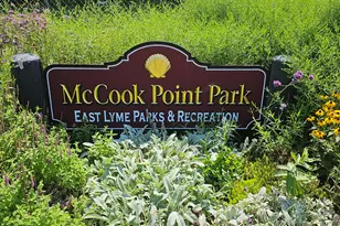 127 Black Point Rd, East Lyme, CT 06357 - Photo 15