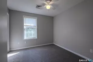 29 Prospect St, Putnam, CT 06260 - Photo 15