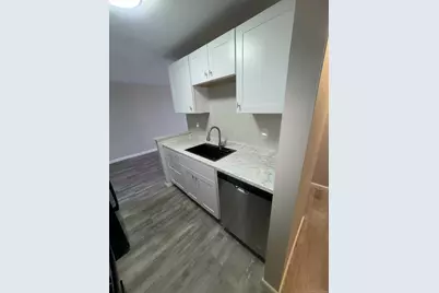 873 West Boulevard #310, Hartford, CT 06105 - Photo 13