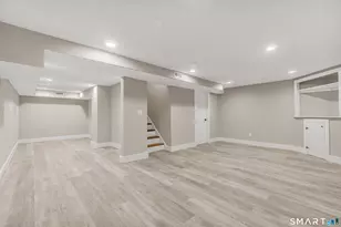 2 Rolf Dr, Danbury, CT 06810 - Photo 27