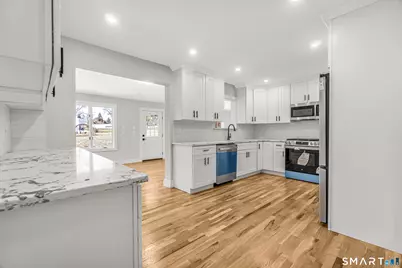 2 Rolf Drive, Danbury, CT 06810 - Photo 11