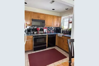 1 East Court #1, Derby, CT 06418 - Photo 9