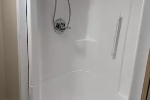 133 West Main St, Clinton, CT 06413 - Photo 11