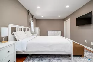 69 Maple Tree Ave, Stamford, CT 06906 - Photo 17