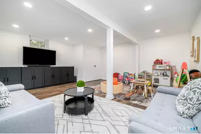 69 Maple Tree Avenue #APT 2, Stamford, CT 06906 - Photo 23