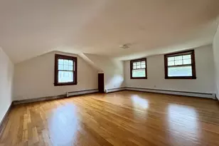 12 Devon Ave, Norwalk, CT 06850 - Photo 5