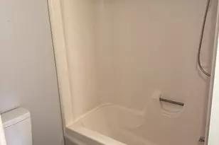 32 Burgundy Hill Ln, Middletown, CT 06457 - Photo 3