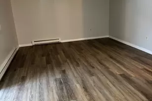 32 Burgundy Hill Ln, Middletown, CT 06457 - Photo 1