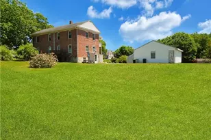 10 Cherry St, Stonington, CT 06379 - Photo 17