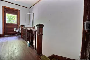 10 Cherry St, Stonington, CT 06379 - Photo 11