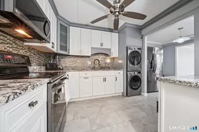 143 Hoyt Street #APT 2H, Stamford, CT 06905 - Photo 11