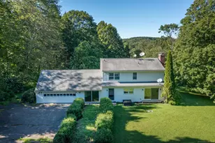 242 Tophet Rd, Roxbury, CT 06783 - Photo 3