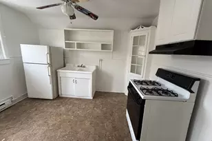 571 Baldwin St, Waterbury, CT 06706 - Photo 3