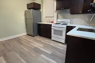 10 Bank St, Derby, CT 06418 - Photo 3