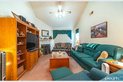 14 Forest Glen Road #10, Middletown, CT 06419 - Photo 11