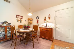 14 Forest Glen Rd, Middletown, CT 06419 - Photo 7