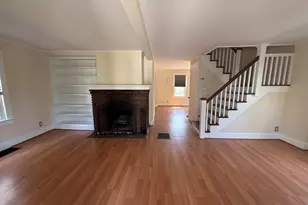 5 Vine St, Milford, CT 06460 - Photo 9