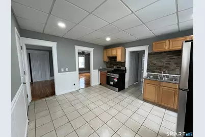 146 Black Rock Avenue #Apt3, New Britain, CT 06052 - Photo 3