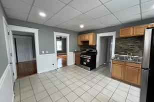 146 Black Rock Ave, New Britain, CT 06052 - Photo 3