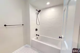 12 Werf Dr, Redding, CT 06896 - Photo 21