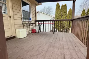 12 Depauw Cir, East Hartford, CT 06108 - Photo 3